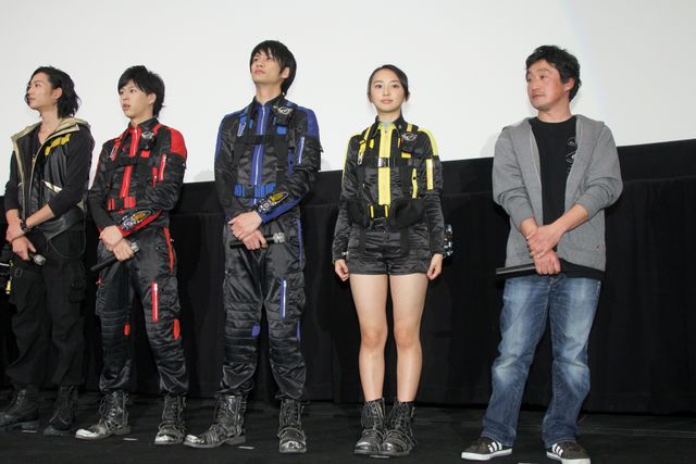 「キョウリュウジャー」＆「ゴーバスターズ」キャスト勢ぞろい！フォトギャラリー（11枚目）
