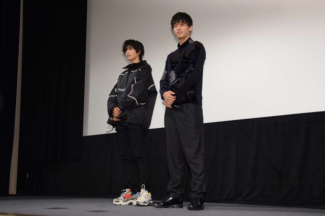 仲良すぎ！志尊淳＆竹内涼真、お互いを褒め合う『走れ！T校バスケット部』公開直前！ユニフォーム限定試写会（3枚目）