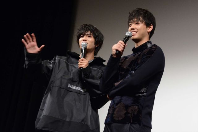 仲良すぎ！志尊淳＆竹内涼真、お互いを褒め合う『走れ！T校バスケット部』公開直前！ユニフォーム限定試写会（6枚目）
