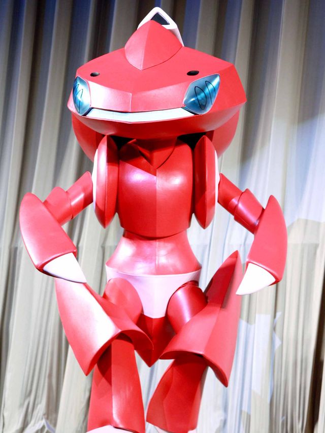 しょこたんの亡きパパ、娘の裸リボンのセクシージャケットに「あれはやりすぎ」と霊界からダメ出し!?　画像ギャラリー（14枚目）