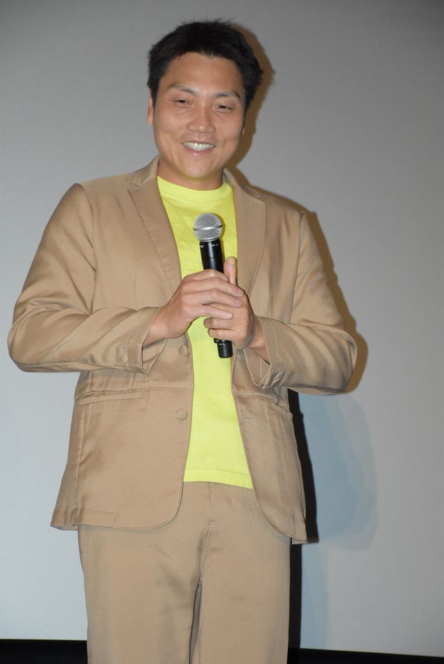 ドラえもん大好き芸人の高橋茂雄とスネ夫＆ジャイアン『映画ドラえもん　のび太の南極カチコチ大冒険』初日舞台あいさつフォトギャラリー（6枚目）