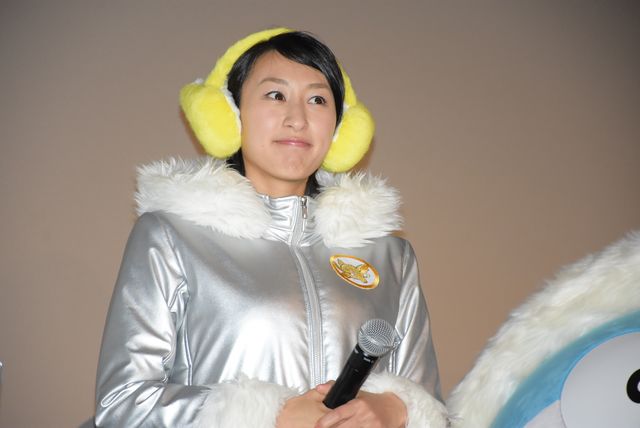 ドラえもん大好き芸人の高橋茂雄とスネ夫＆ジャイアン『映画ドラえもん　のび太の南極カチコチ大冒険』初日舞台あいさつフォトギャラリー（9枚目）