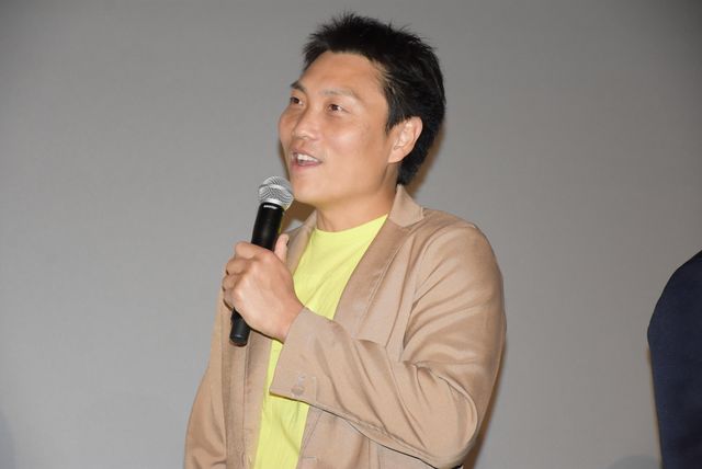 ドラえもん大好き芸人の高橋茂雄とスネ夫＆ジャイアン『映画ドラえもん　のび太の南極カチコチ大冒険』初日舞台あいさつフォトギャラリー（11枚目）