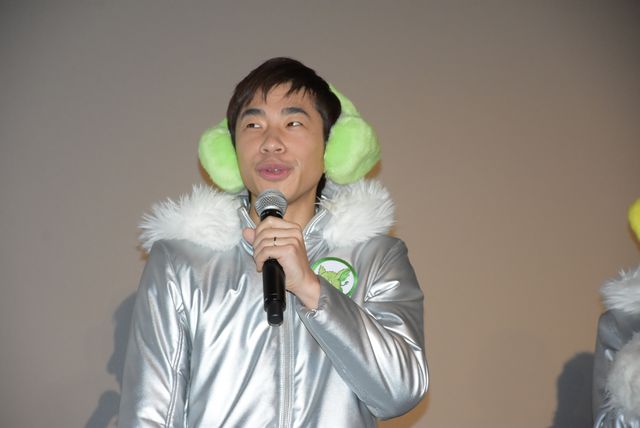 ドラえもん大好き芸人の高橋茂雄とスネ夫＆ジャイアン『映画ドラえもん　のび太の南極カチコチ大冒険』初日舞台あいさつフォトギャラリー（14枚目）