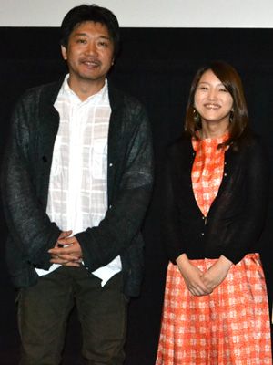 本作のプロデューサーを務めた是枝裕和、初メガホンの砂田麻美監督