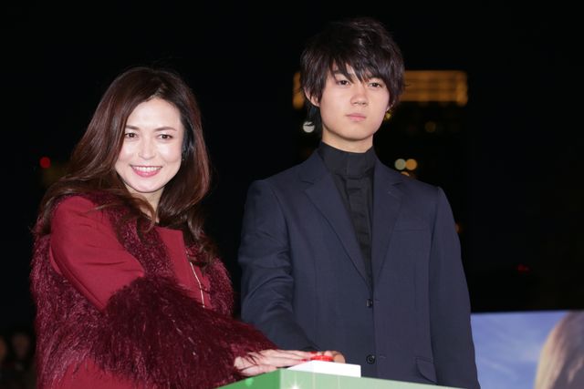 佐野勇斗、ドラマ撮影現場でママ女優たちにモテモテ？　横山めぐみが太鼓判　画像ギャラリー（8枚目）