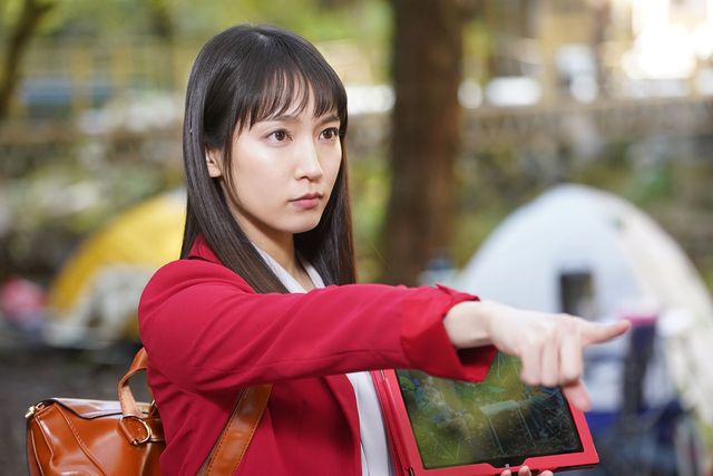 吉岡里帆のウエディングドレス姿も！ドラマスペシャル「監察の一条さん」（5枚目）