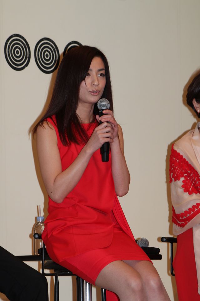 豪華女優陣が競演！竹野内豊主演『ニシノユキヒコの恋と冒険』完成報告会見（10枚目）
