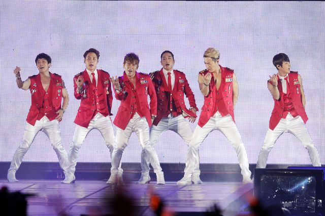SHINHWA、デビュー15年目の自信をアピール＜韓国JPICTURES＞：フォトギャラリー