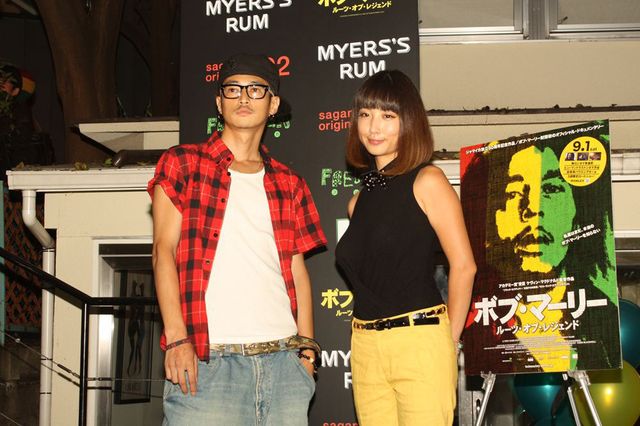 セクシー衣装の女性陣に注目！映画『ボブ・マーリー/ルーツ・オブ・レジェンド』公開初日イベントフォトギャラリー（8枚目）