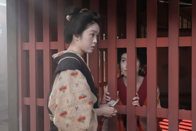 ヘブン（トミー・バストウ）は幻想的な朝に感動…「ばけばけ」第5週「ワタシ、ヘブン。マツエ、モ、ヘブン。」第23回（4枚目）