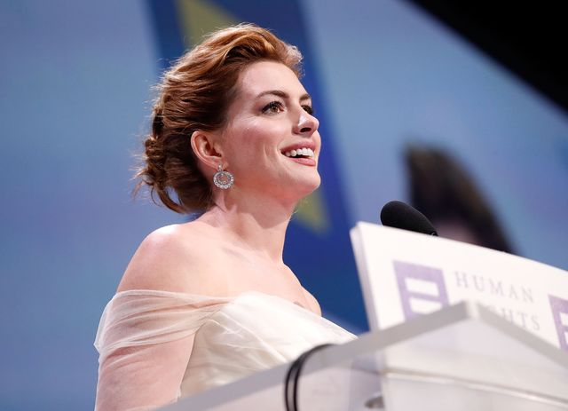 笑顔がキュート！アン・ハサウェイ画像集【全20枚】（4枚目）