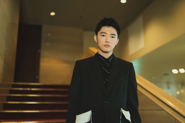 惹きこまれる魅力！櫻井海音　映画『嘘喰い』インタビューカット（5枚目）