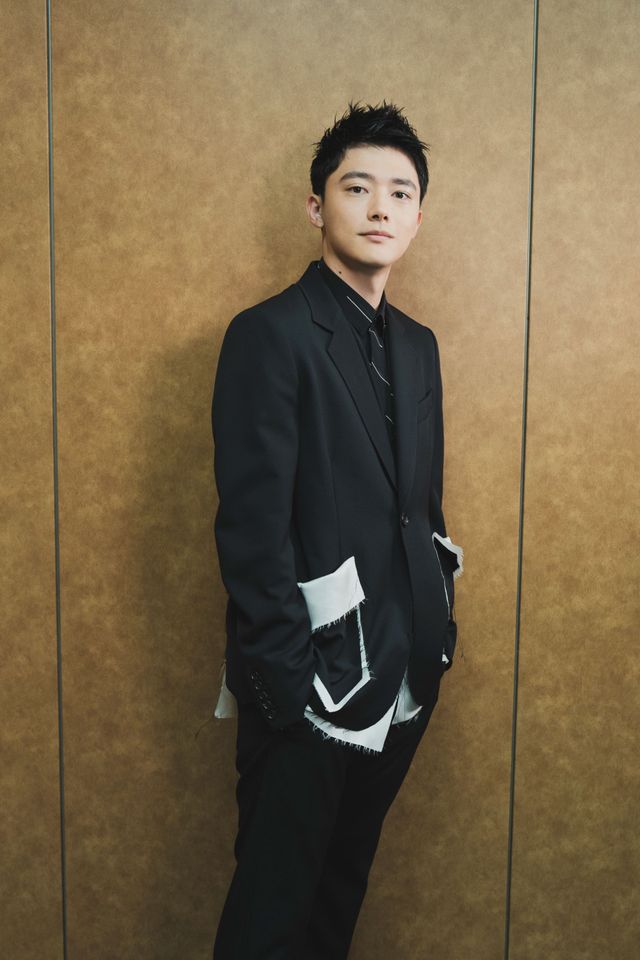 惹きこまれる魅力！櫻井海音　映画『嘘喰い』インタビューカット（11枚目）