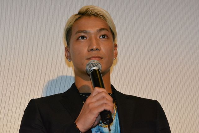 三代目JSB・登坂広臣＆劇団EXILE・野替愁平、仲良く舞台あいさつ！フォトギャラリー（5枚目）