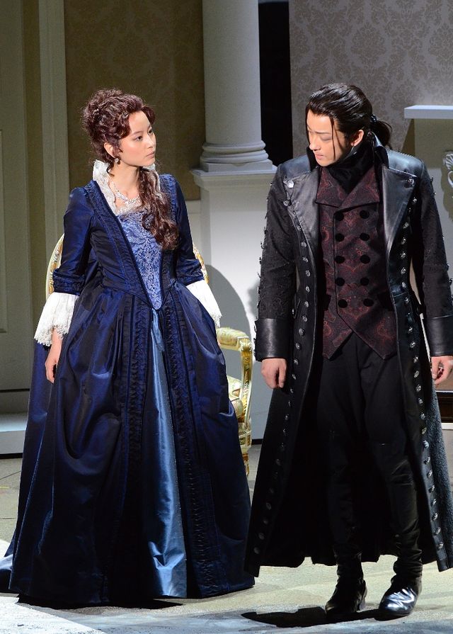 堀北真希＆山本耕史、結婚のきっかけとなった舞台「嵐が丘」フォトギャラリー：フォトギャラリー