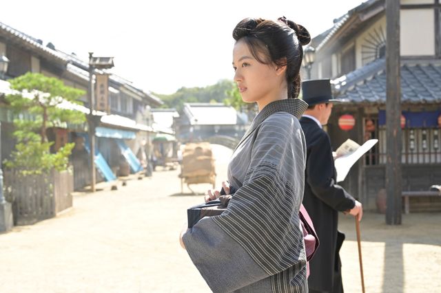 【画像12枚】小林虎之介＆北村一輝の姿も！新朝ドラ「風、薫る」第1回場面カットを一挙公開（3枚目）