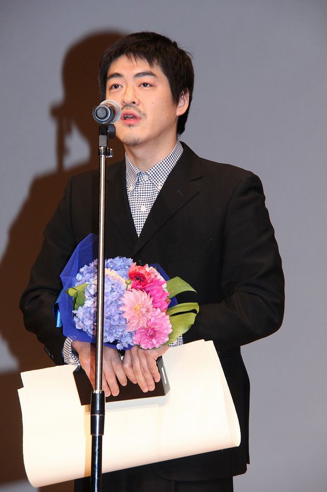 貫地谷しほり、ブルーリボン賞・主演女優賞受賞で涙の授賞式　画像ギャラリー（15枚目）