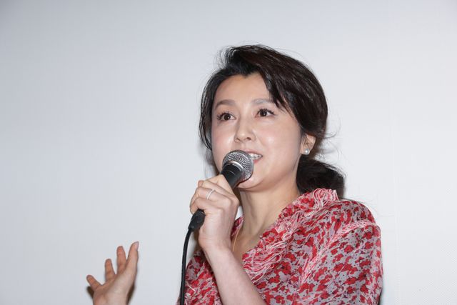 脚長っ！藤原紀香スラリと伸びた美脚！（7枚目）