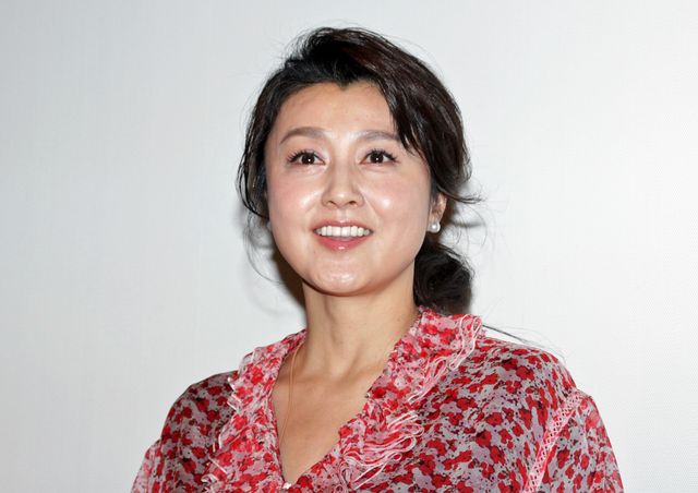 脚長っ！藤原紀香スラリと伸びた美脚！（9枚目）