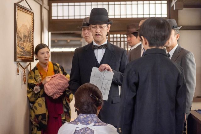 梅子（平岩紙）に謝罪…「虎に翼」第19回の場面写真（3枚目）