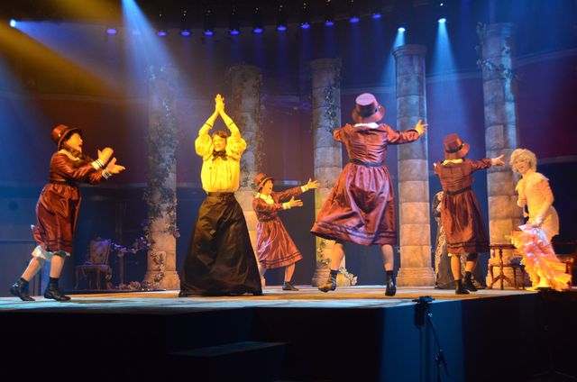 山本裕典、佐藤永典、原嶋元久、平野良らが女装！舞台「夜の姉妹」場面写真ギャラリー（23枚目）