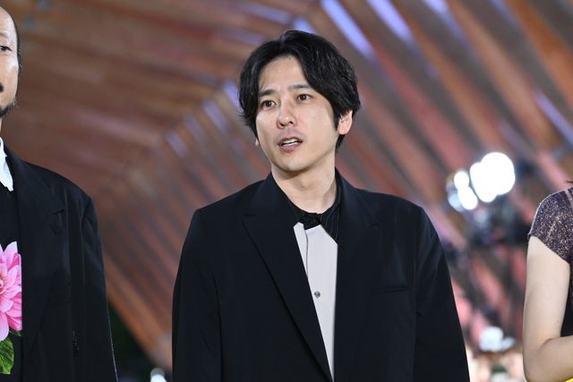 二宮和也、約650人に囲まれファンサービス！小松菜奈らと『8番出口』国内初イベント（20枚目）