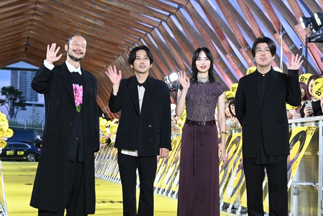 二宮和也、約650人に囲まれファンサービス！小松菜奈らと『8番出口』国内初イベント（34枚目）
