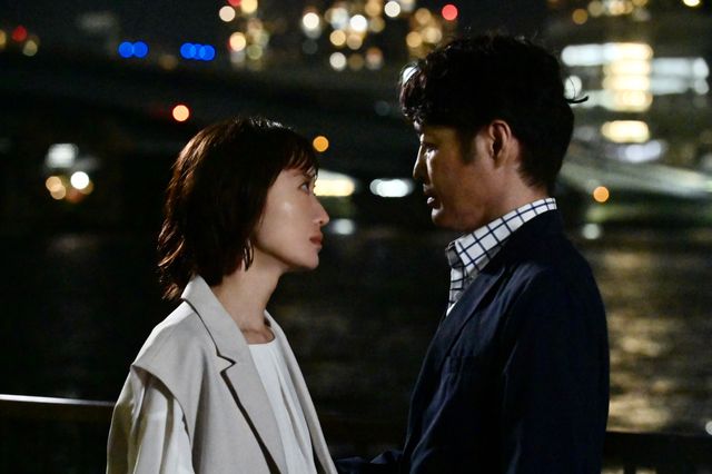 真夏（松本まりか）＆時夢（安田顕）が猛スピードで接近！「奪い愛、真夏」初回場面写真（3枚目）