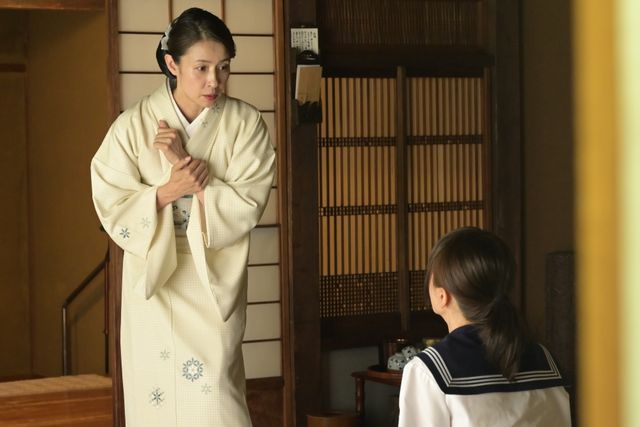 真夏（松本まりか）＆時夢（安田顕）が猛スピードで接近！「奪い愛、真夏」初回場面写真（9枚目）