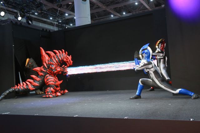 「ウルトラマンR / B（ルーブ）」メインキャスト登壇！製作発表会（11枚目）