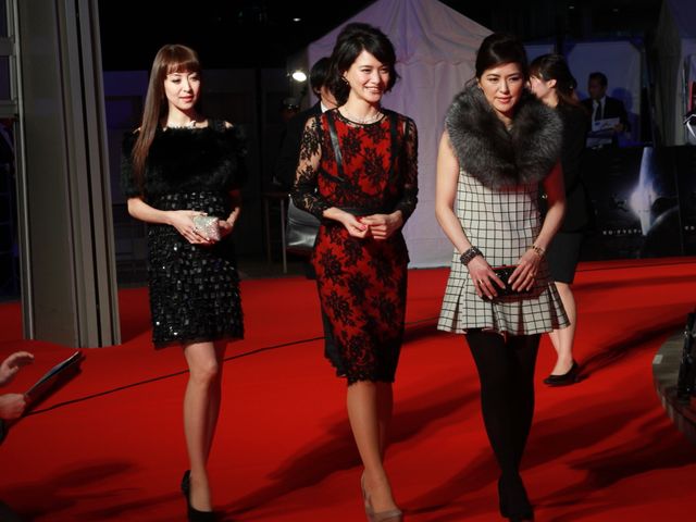 サンドラ・ブロック、山崎直子さんと対面！『ゼロ・グラビティ』ジャパンプレミア 写真ギャラリー（2枚目）