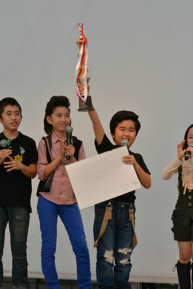 子役みんなで福くんをお祝い！『コドモ警察』フォトギャラリー（9枚目）