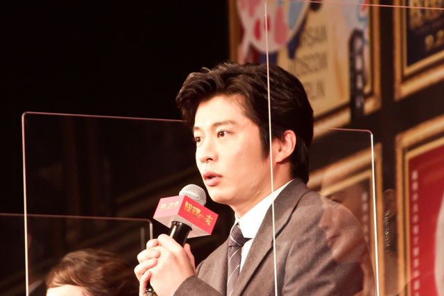 田中圭＆中谷美紀ら登壇！『総理の夫』完成披露試写会（16枚目）