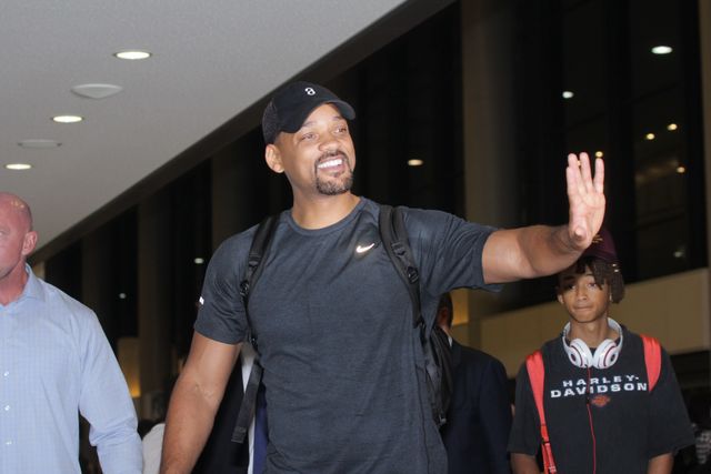 ウィル・スミス＆息子ジェイデン、日本のファンと交流！空港到着フォトギャラリー（8枚目）