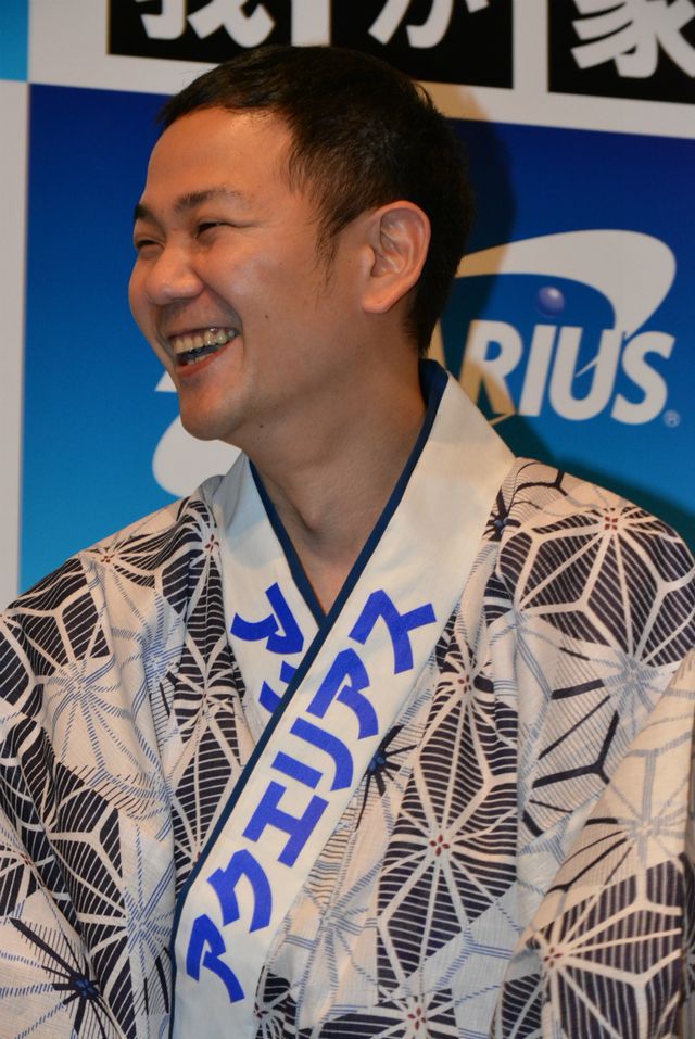 我が家・谷田部、七夕入籍を満面の笑みで報告！　画像ギャラリー（6枚目）