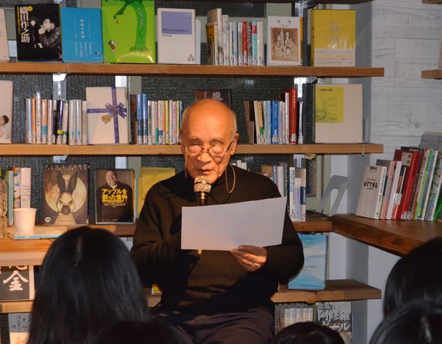谷川俊太郎の朗読…フォトギャラリー：フォトギャラリー