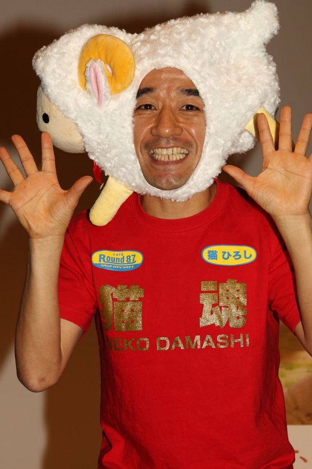「猫ひろし」改め「羊ひろし」フォトギャラリー（6枚目）