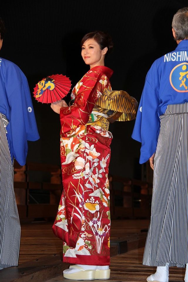 深キョン、着物姿で魅了！フォトギャラリー（3枚目）