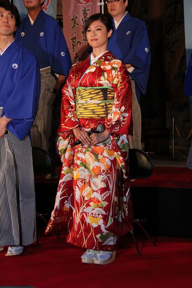 深キョン、着物姿で魅了！フォトギャラリー（16枚目）