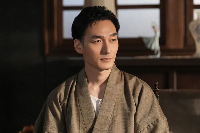 羽鳥（草なぎ剛）の思いは…「ブギウギ」第122回の場面写真：フォトギャラリー