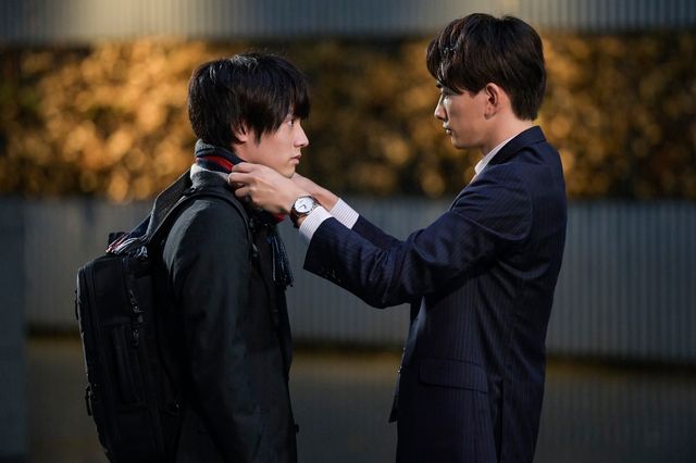 赤楚衛二＆町田啓太「30歳まで童貞だと魔法使いになれるらしい」第1話場面カット（2枚目）