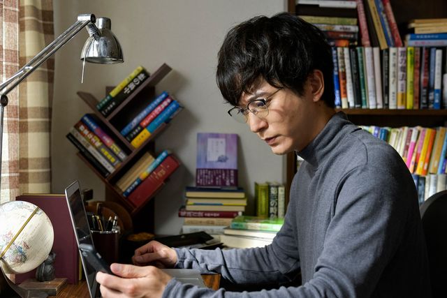 赤楚衛二＆町田啓太「30歳まで童貞だと魔法使いになれるらしい」第1話場面カット（3枚目）