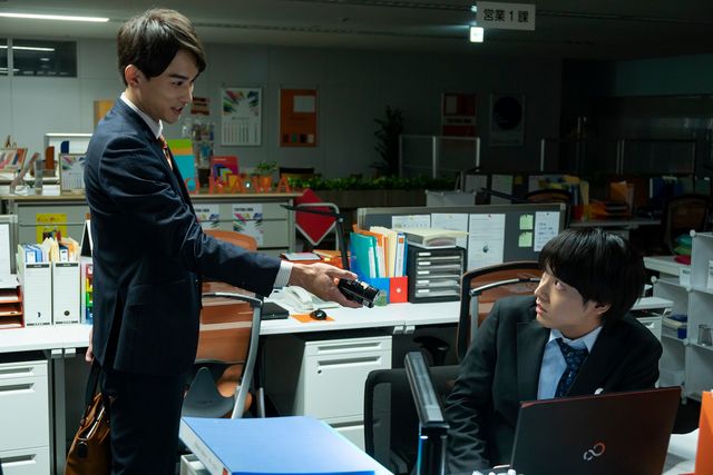 赤楚衛二＆町田啓太「30歳まで童貞だと魔法使いになれるらしい」第1話場面カット（9枚目）