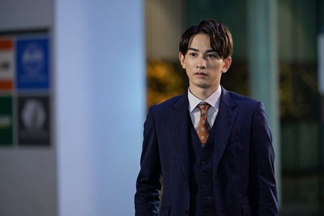 赤楚衛二＆町田啓太「30歳まで童貞だと魔法使いになれるらしい」第1話場面カット（10枚目）