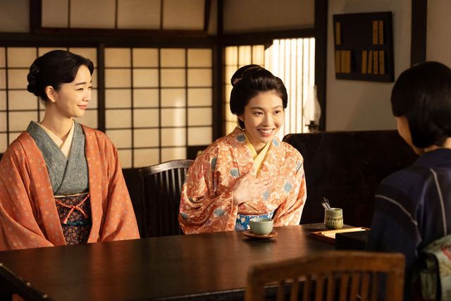 【画像6枚】朝ドラ「風、薫る」柳生（中村倫也）が話を聞いて…第113回場面写真（4枚目）