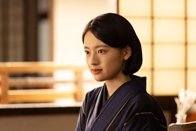 【画像6枚】朝ドラ「風、薫る」柳生（中村倫也）が話を聞いて…第113回場面写真（5枚目）