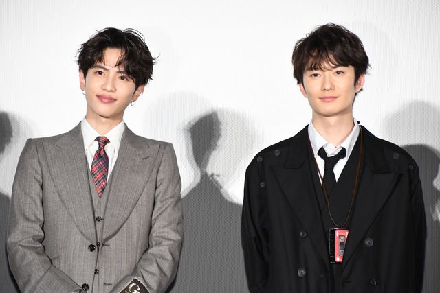 岡田将生×志尊淳×平手友梨奈『さんかく窓の外側は夜』公開前夜祭舞台あいさつ（15枚目）
