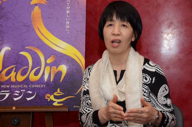 「アナ雪」旋風を巻き起こした名訳詞家が手がける　ミュージカル「アラジン」の魅力は徹底したエンタテインメントと語る　画像ギャラリー（5枚目）