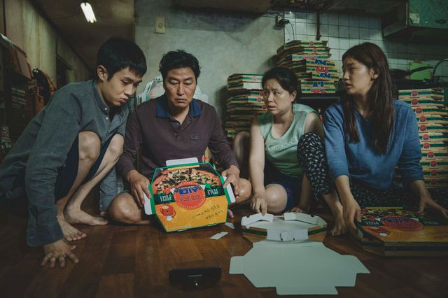 韓国映画史上初のパルムドール受賞作『パラサイト　半地下の家族』